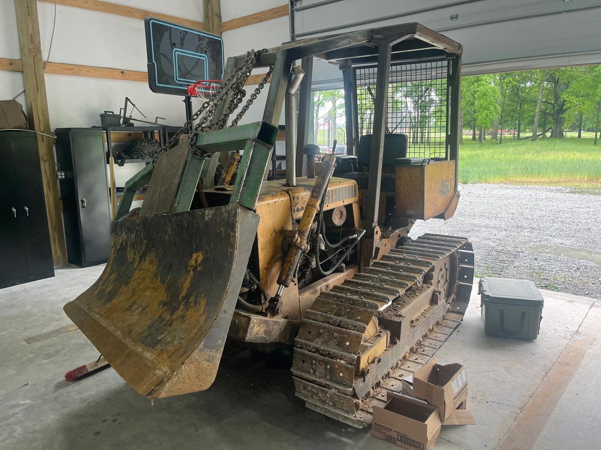 CASE 450 DOZER