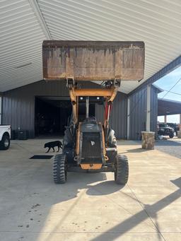 2019 CASE 570N EP SKIP LOADER