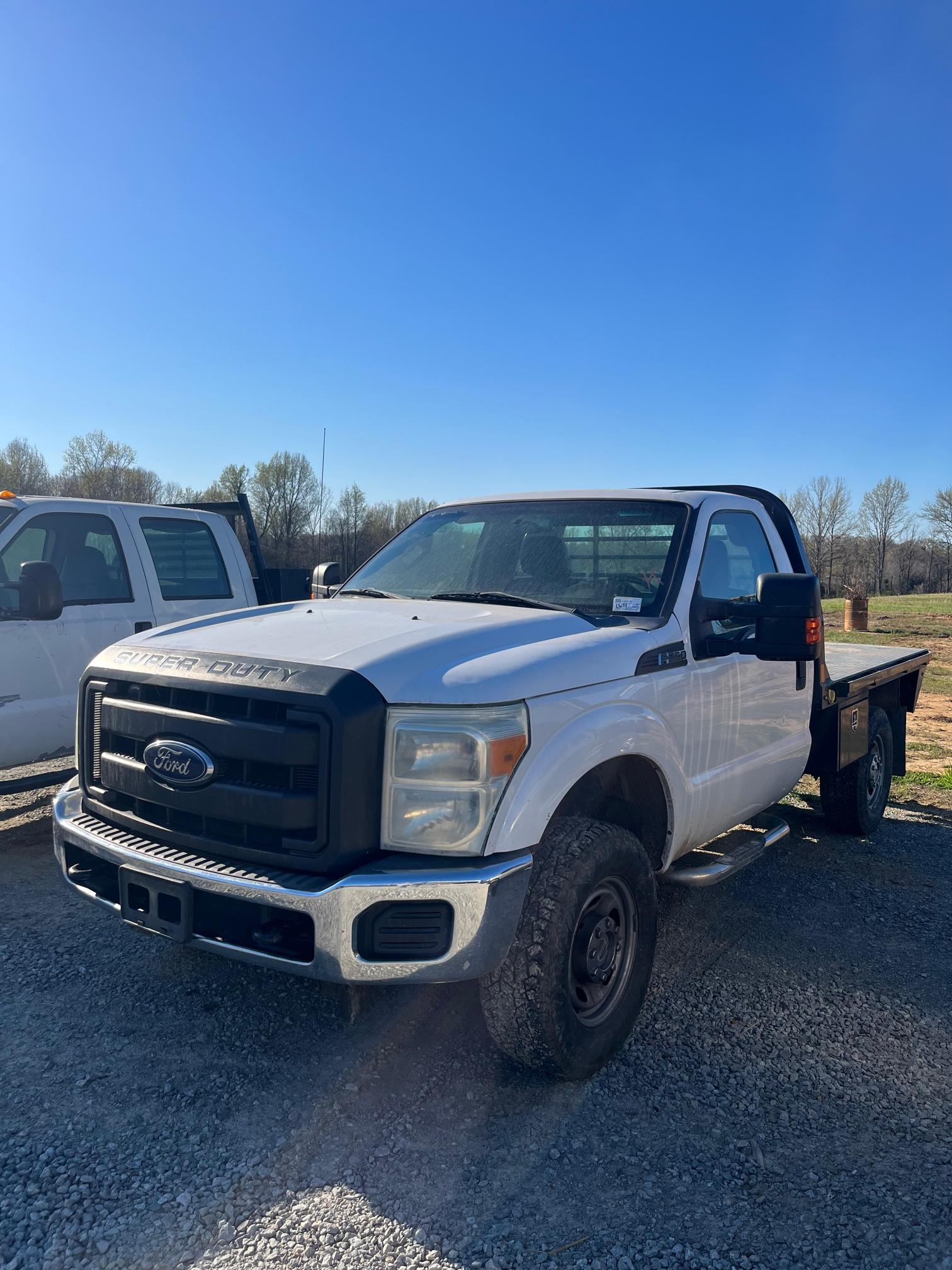 2013 FORD F250 4X4 CM BED FLAT BED 6.2L GAS MOTOR REGULAR CAB VIN:1FTBF2B6XDEA34444