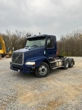 2007 VOLVO VNM200