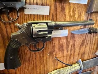 COLT .38 ARMY SPECIAL REVOLVER