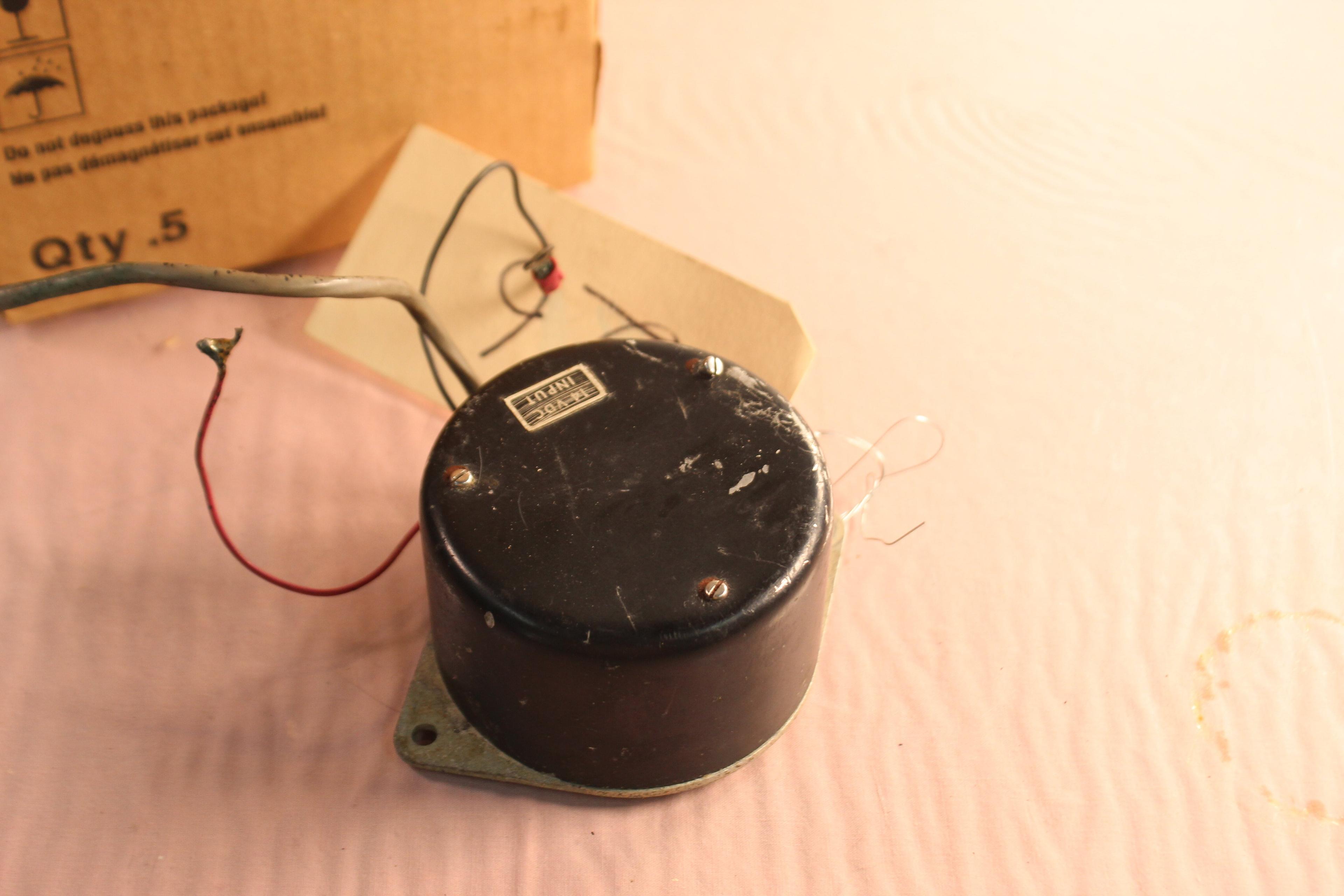 Britain Norman autopilot indicator power supply 14 V DC