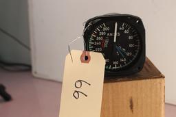 Aerosonic airspeed indicator 300 kt PN 20040 11230