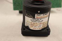 Instruments Inc. OAT indicator PN 500 21 W/8130