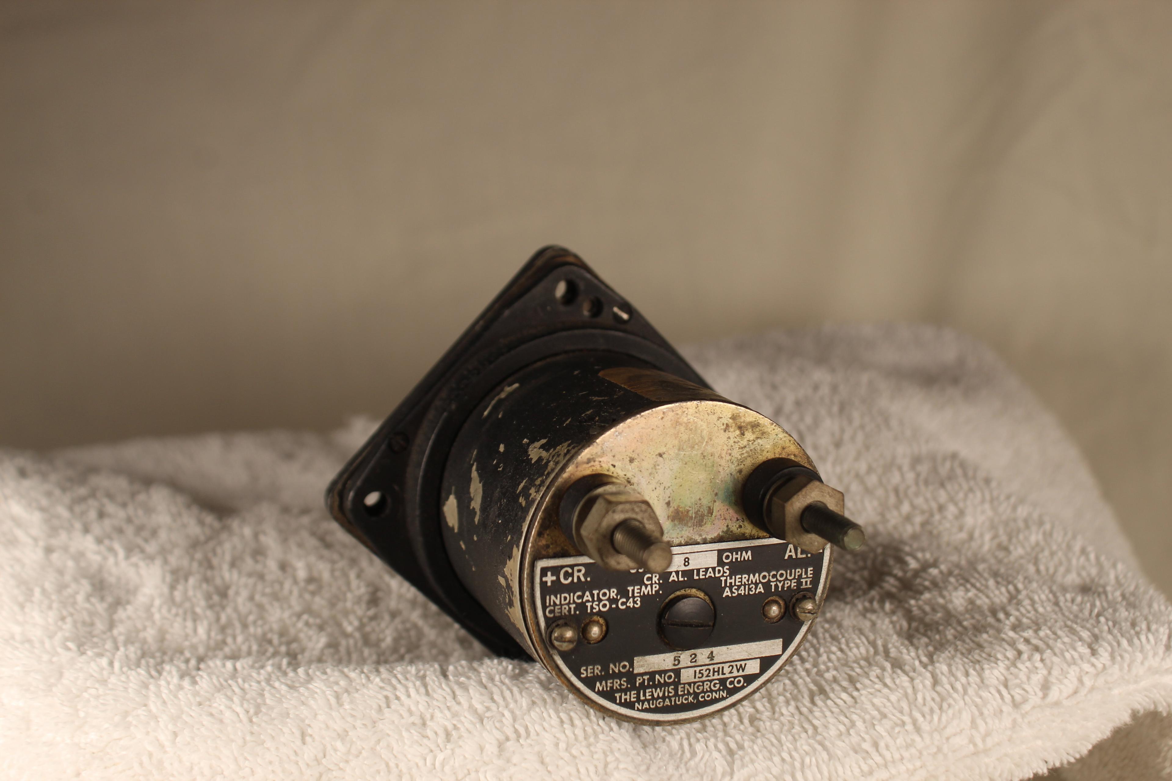 Lewis engineering turban out temperature gauge PN152HL2W