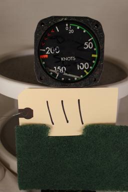 Airspeed indicator 0 to 150 kn
