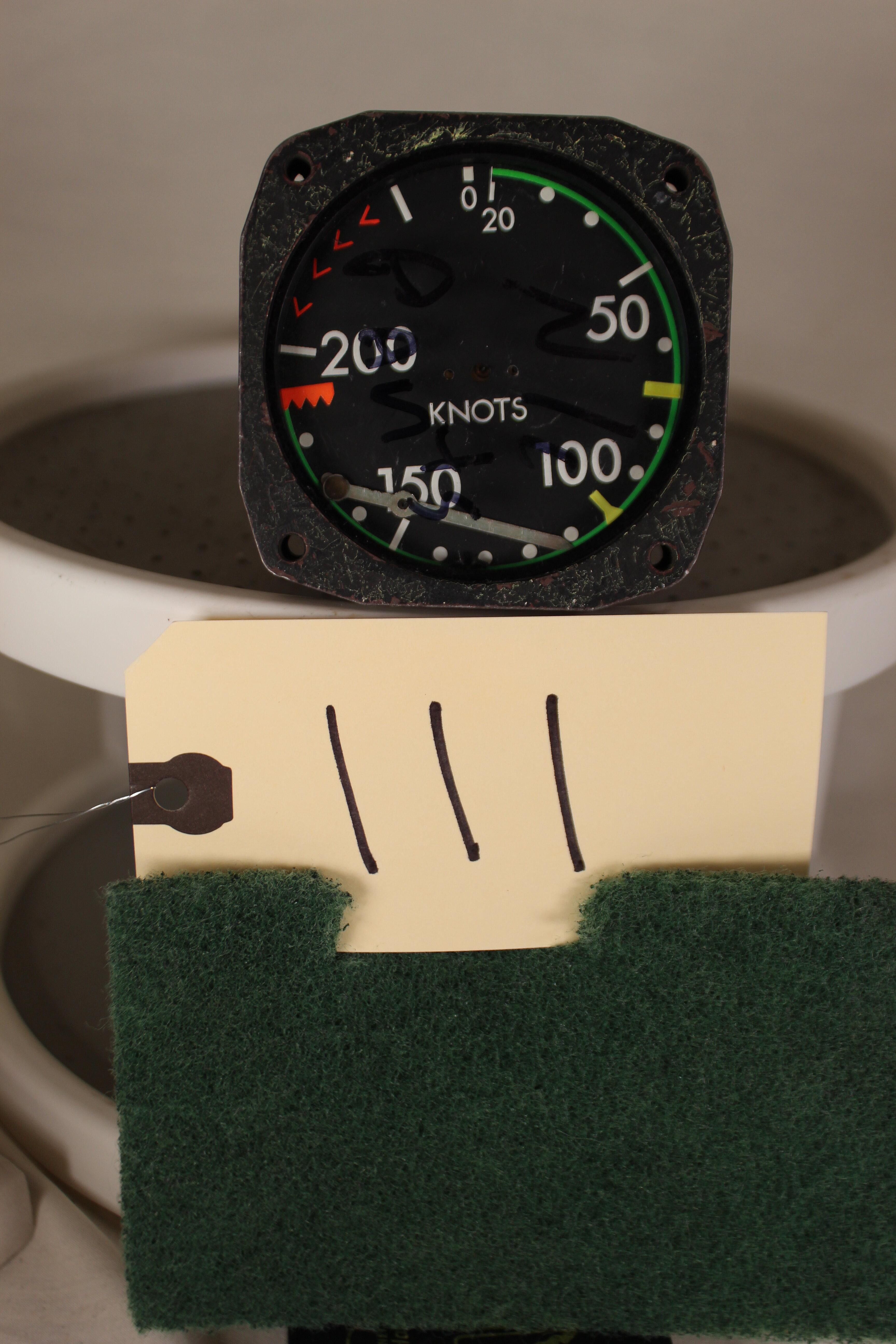Airspeed indicator 0 to 150 kn