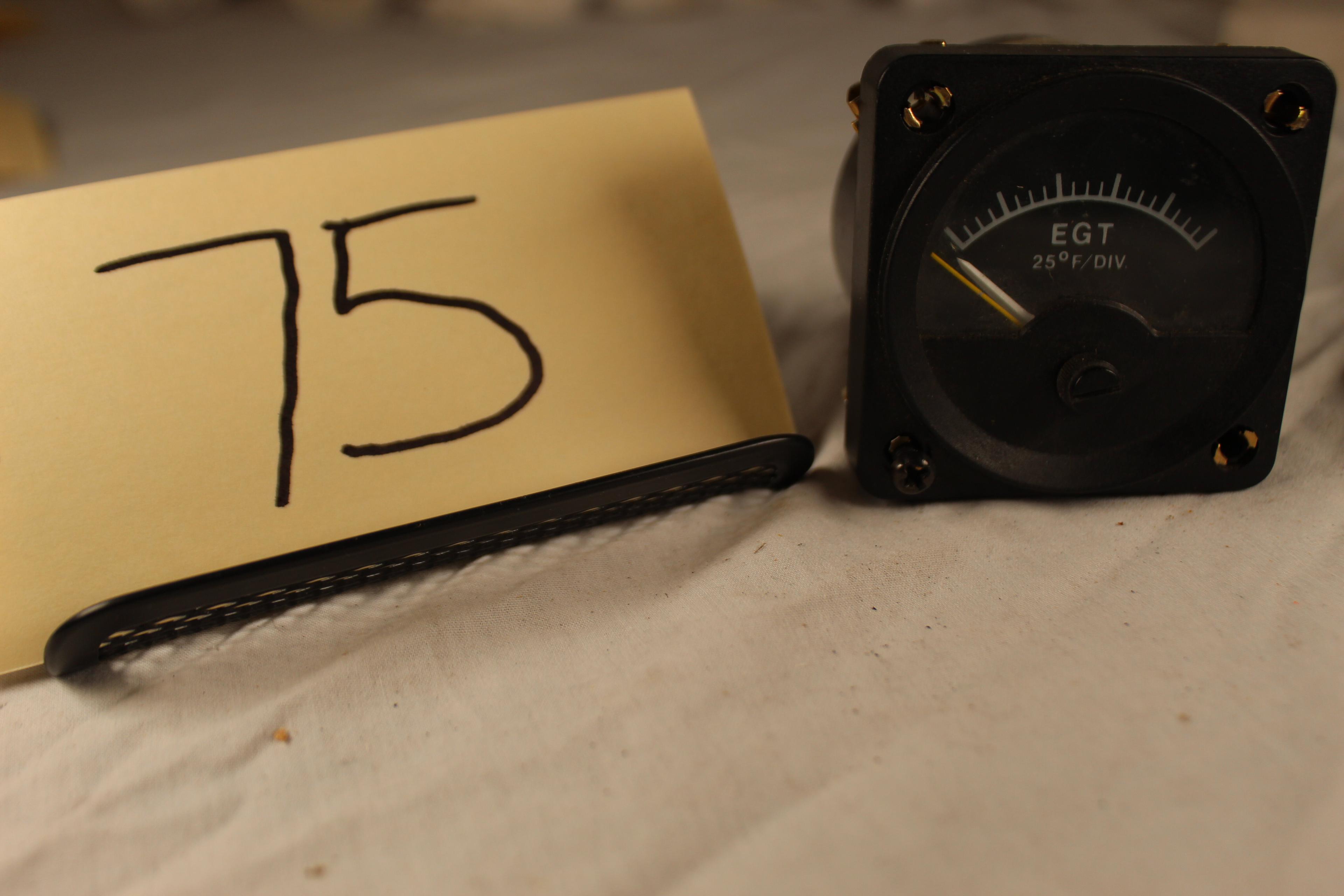 Alcor exhaust gas temperature indicator PN 465-45812