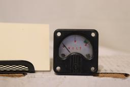 Small Volt Meter