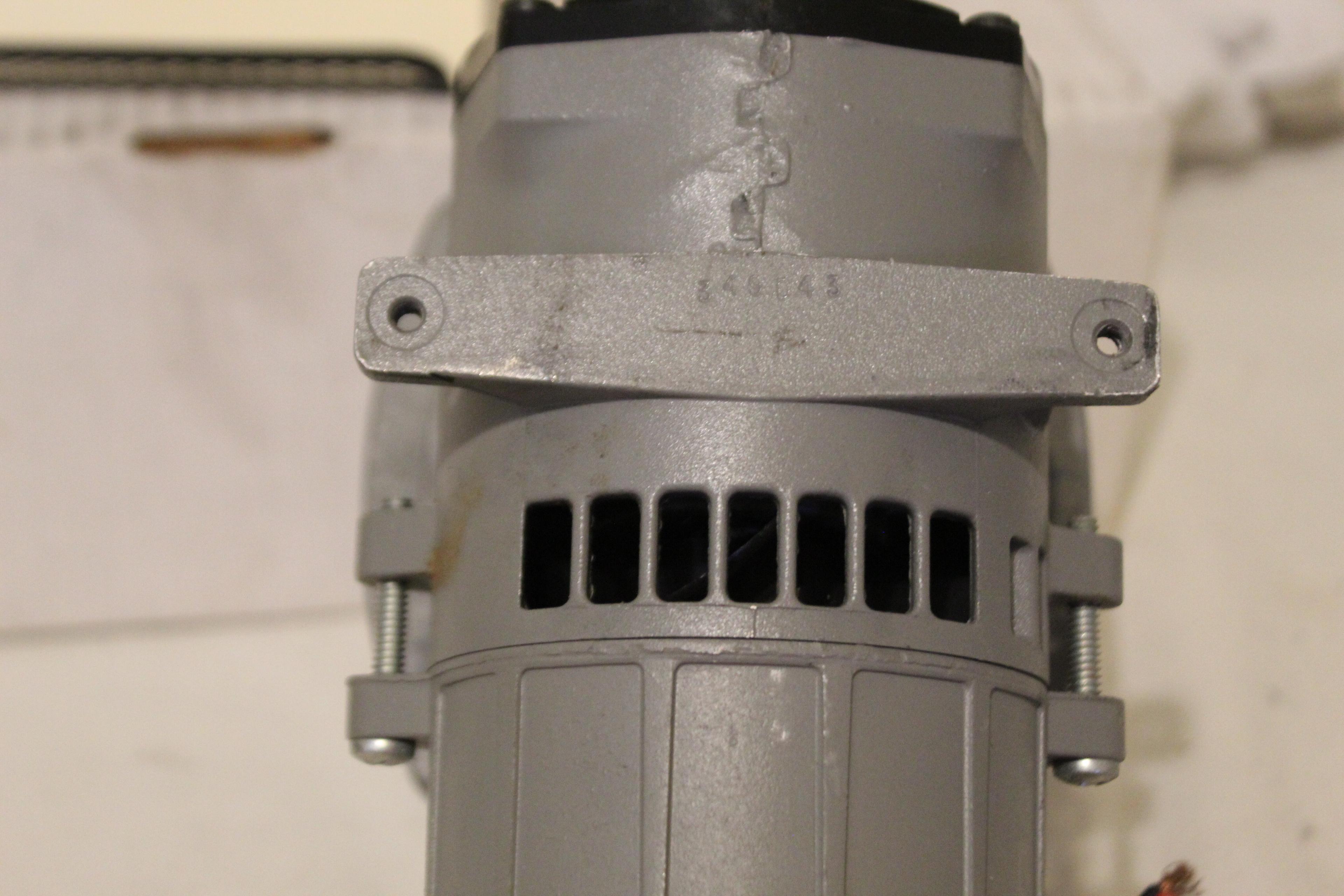 Thomas Compressor/vacuum Pump Model 907cdc18/24 C