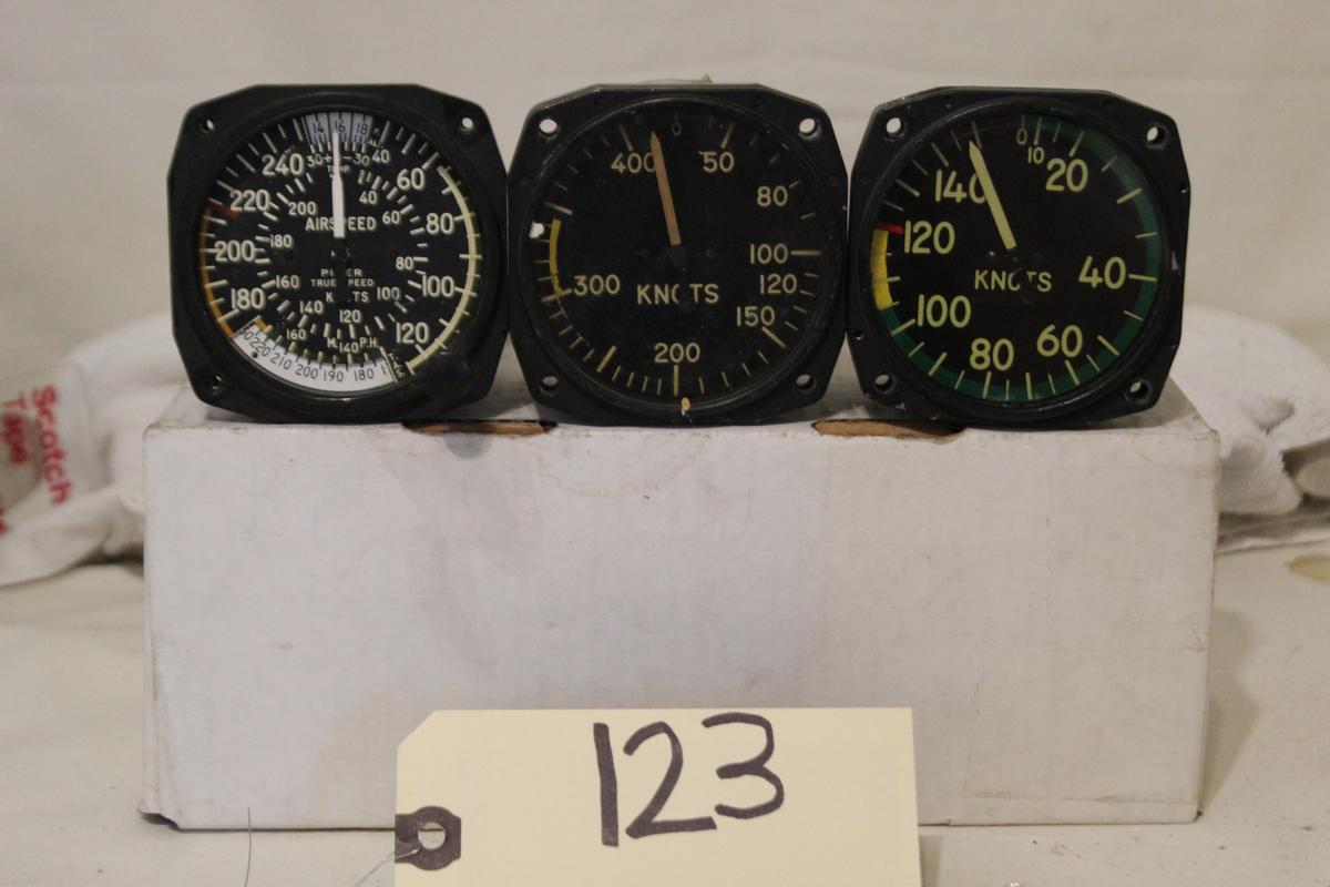 Lot Of 3 Karnish Instruments Airspeed Indicator Pn Ac-131-a