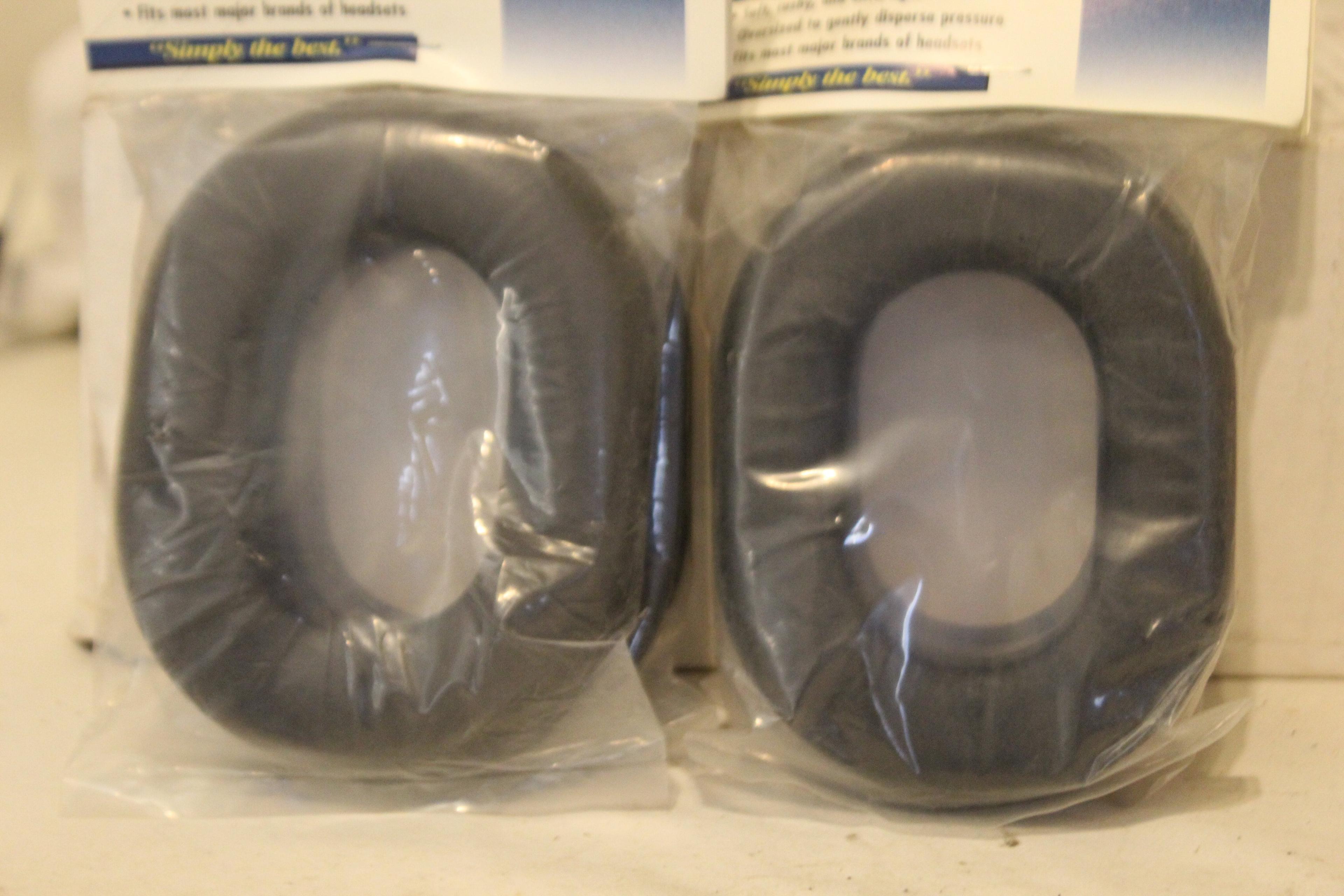 Avcomm Jumbo Foam Uni -seal Set Of 2 Pn P1-005