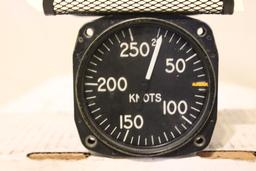 Kollsman Airspeed Transmitter Indicator Type B1582110008