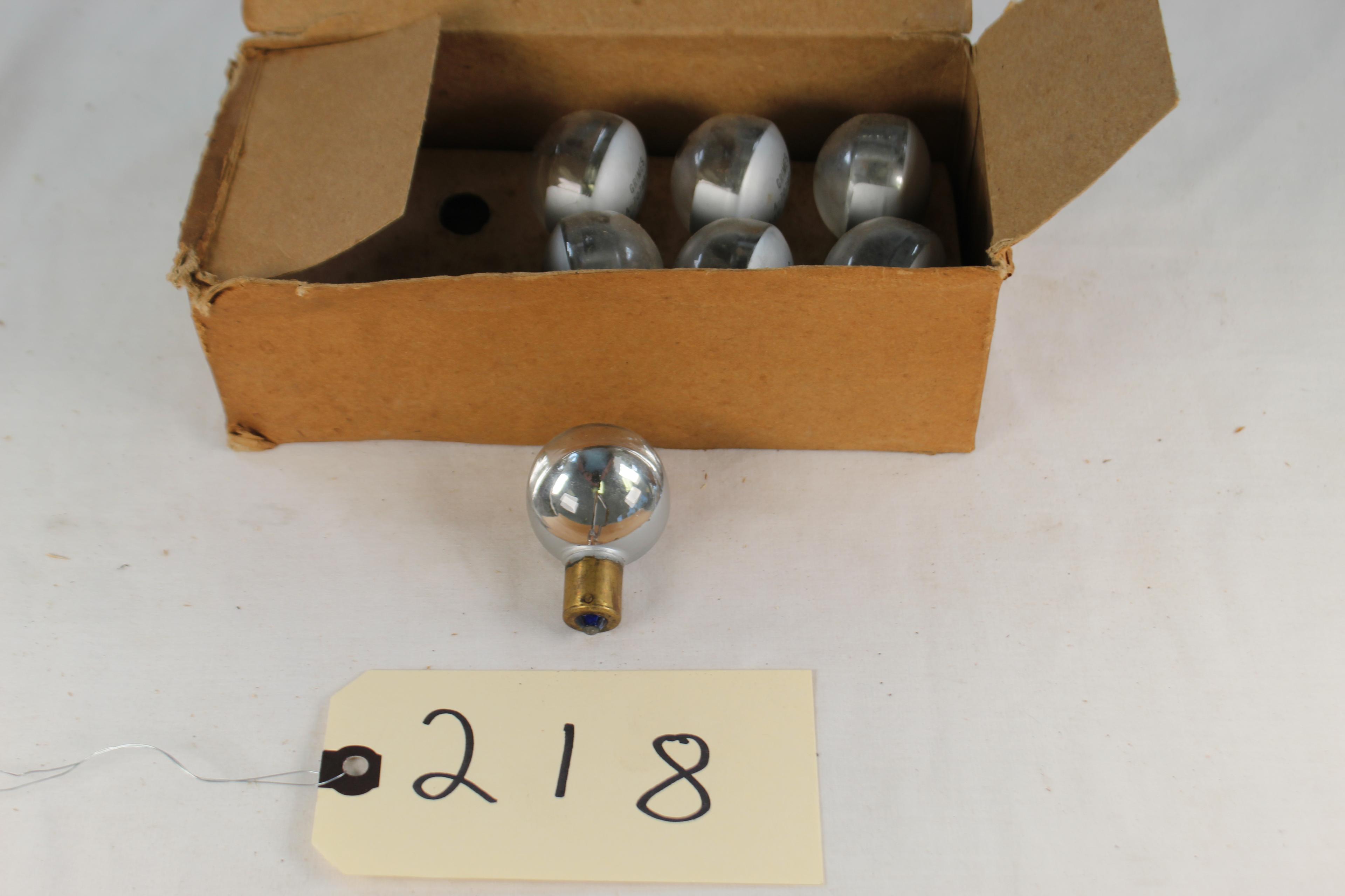 LOT OF 7 GRIMES REFLECTOR BULBS P/N A-7079B-12