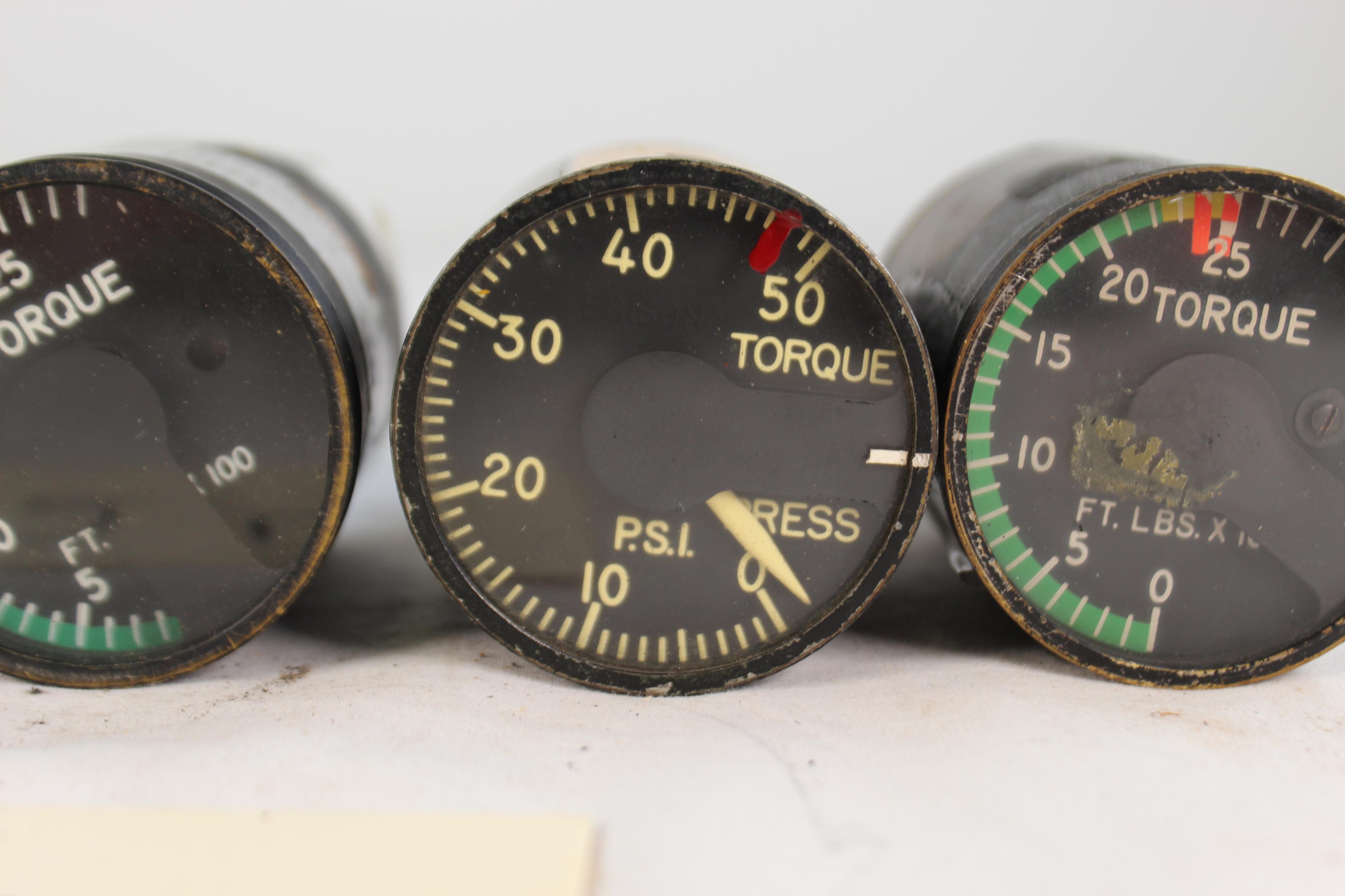 LOT OF 5 VARIOUS AVIATION GAUGES
