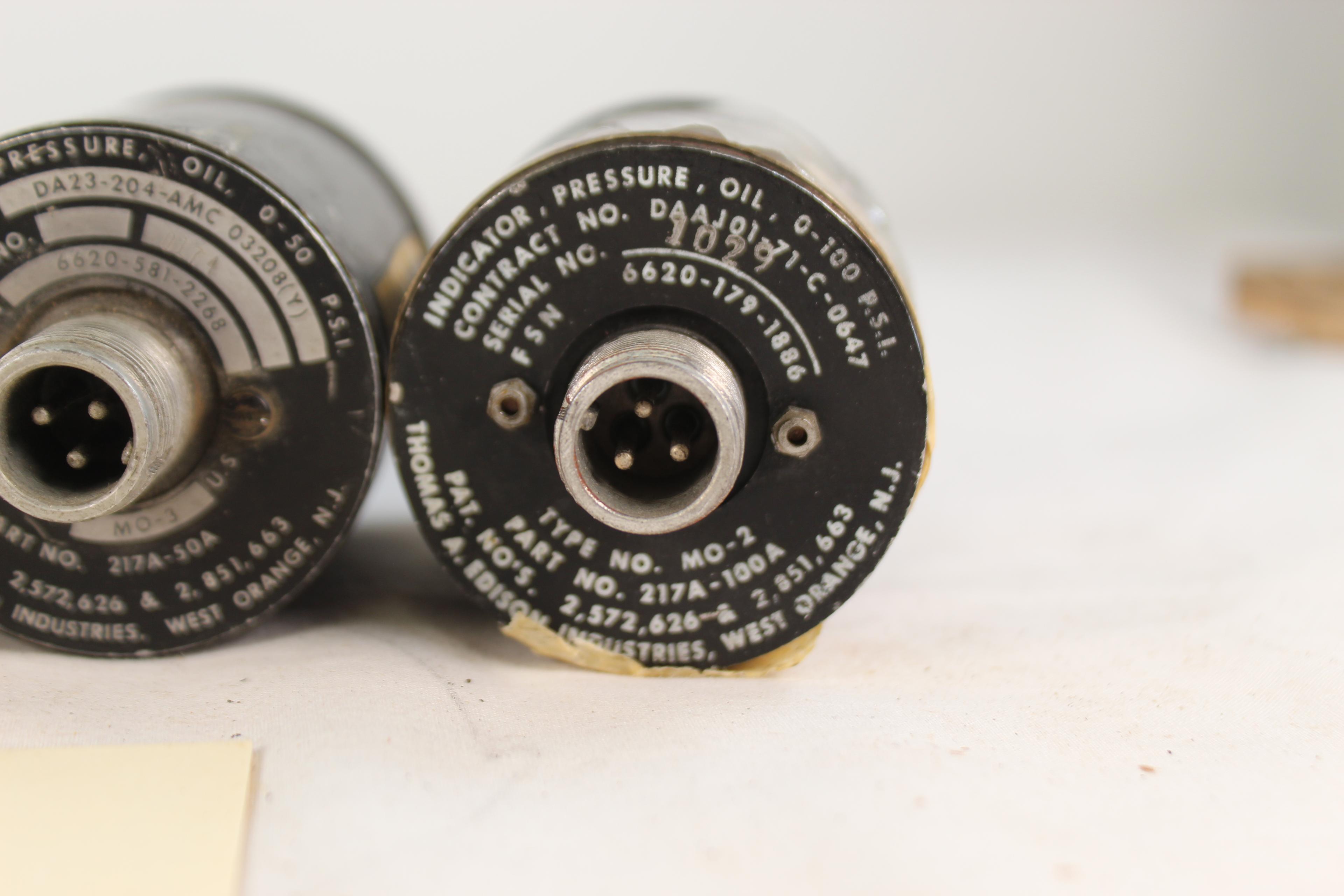 LOT OF 5 VARIOUS AVIATION GAUGES