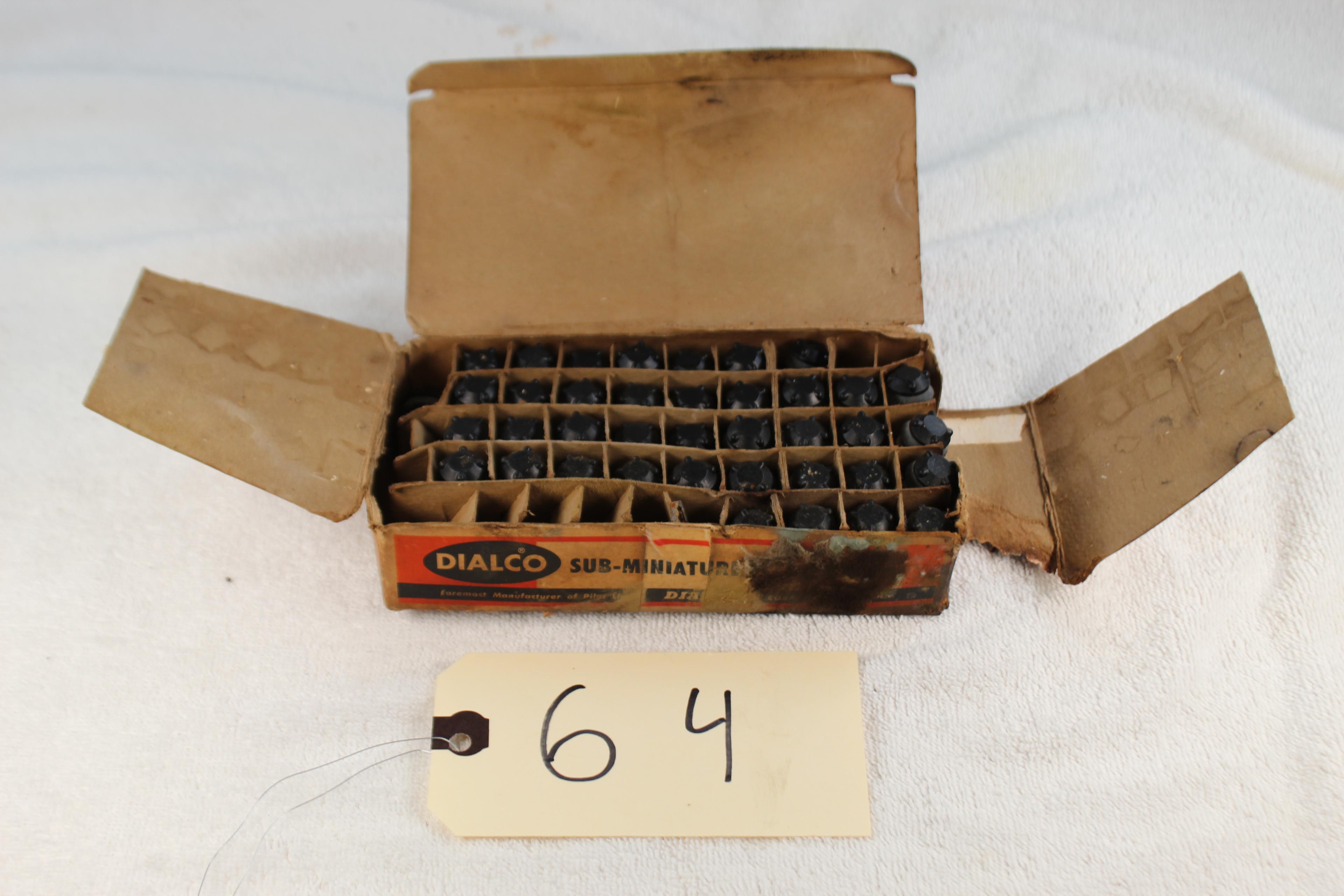 LOT OF 39 DIALCO SUB-MINIATURE PILOT LIGHTS P/N P20