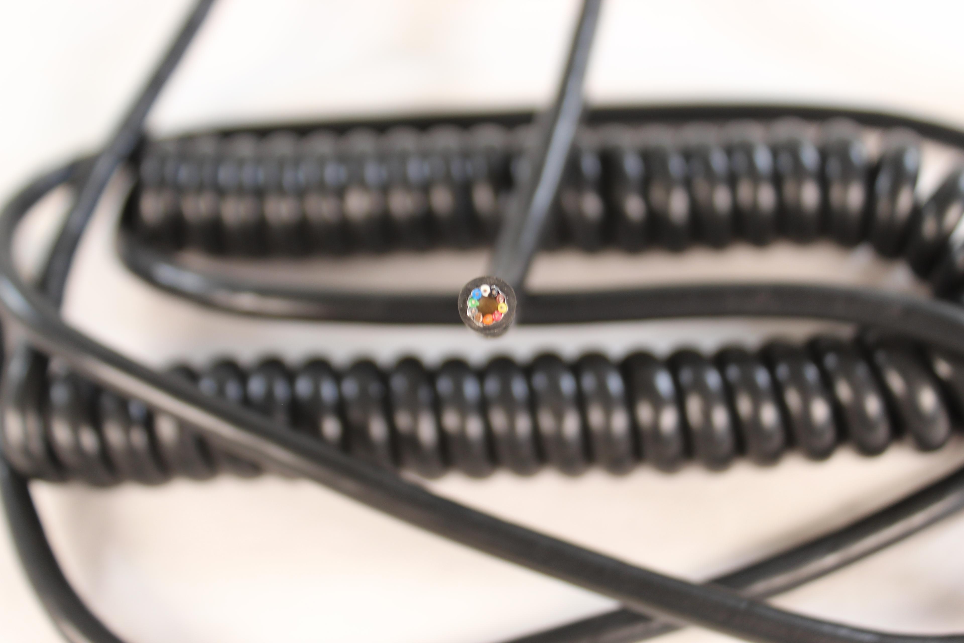 COMMUNICATIONS CABLE
