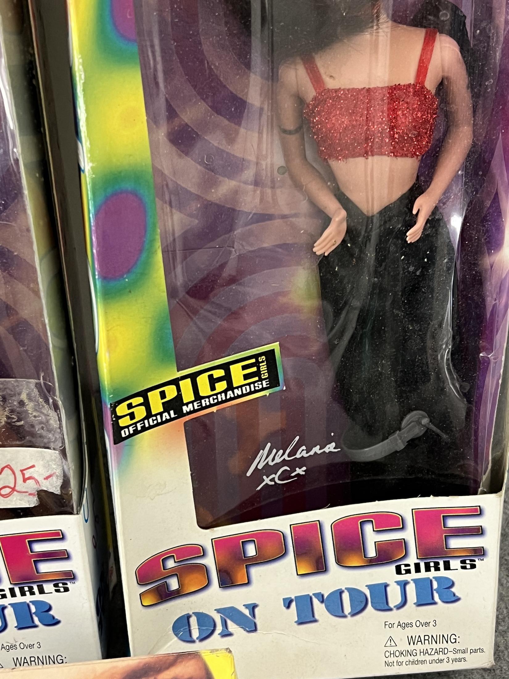 SPICE GIRLS ON TOUR ACTION FIGURE DOLL COLLECTION