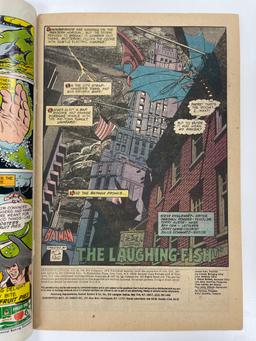 DETECTIVE COMICS # 475 BATMAN-CLASSIC LAUGHING FISH COVER-JOKER'S WEAPON