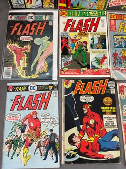 VINTAGE COMIC BOOK COLLECTION flash DC COMICS OT 14