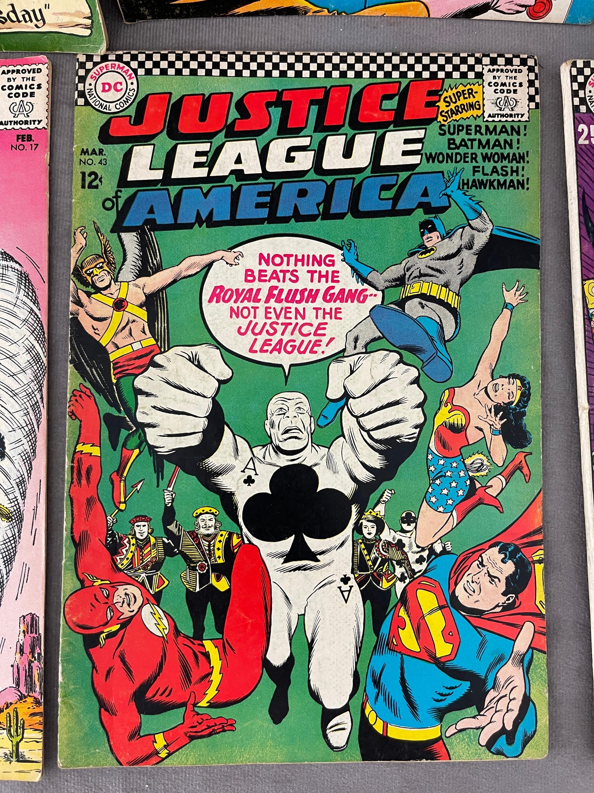 VINTAGE COMIC BOOK COLLECTION JUSTICE LEAGUE OF AMERICA 26, 49, 85, 48,43, 17 LOT 6