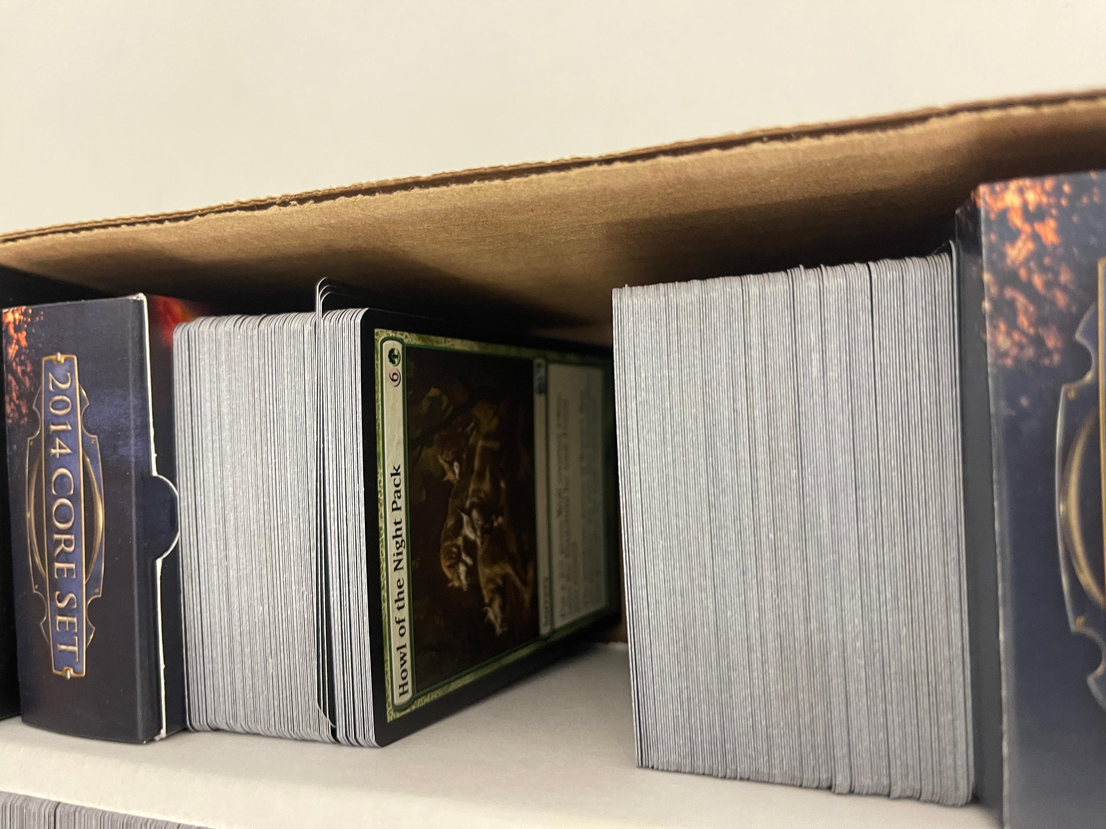 Huge Magic the Gathering Card Collection Lot