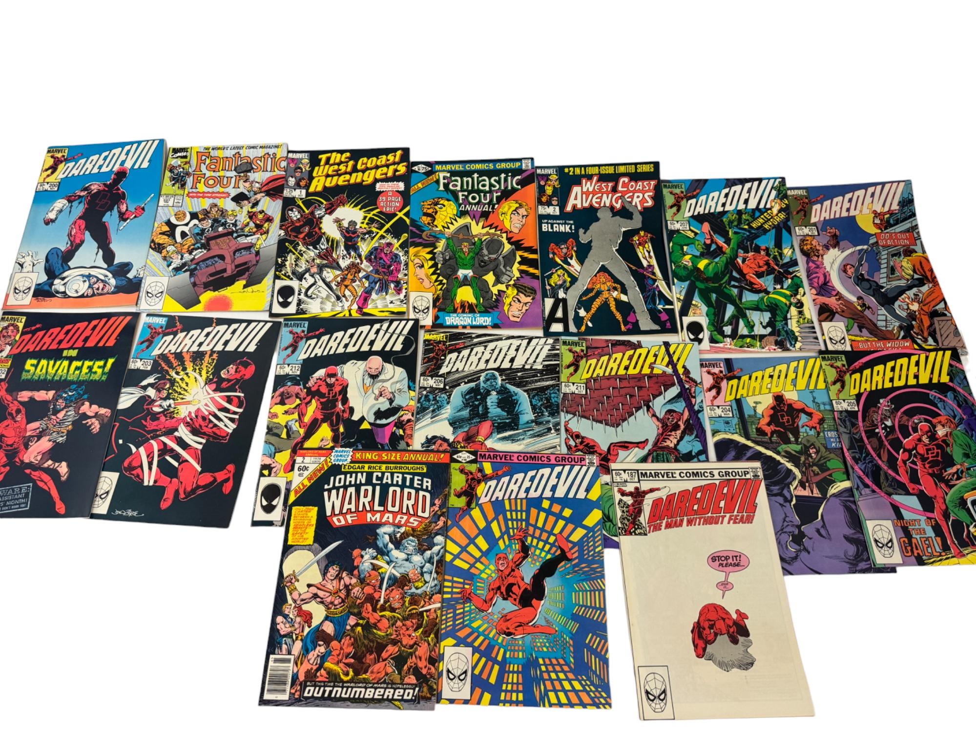 COMIC BOOK DAREDEVIL AND FANTASTIC FOUR COLLECTION LOT