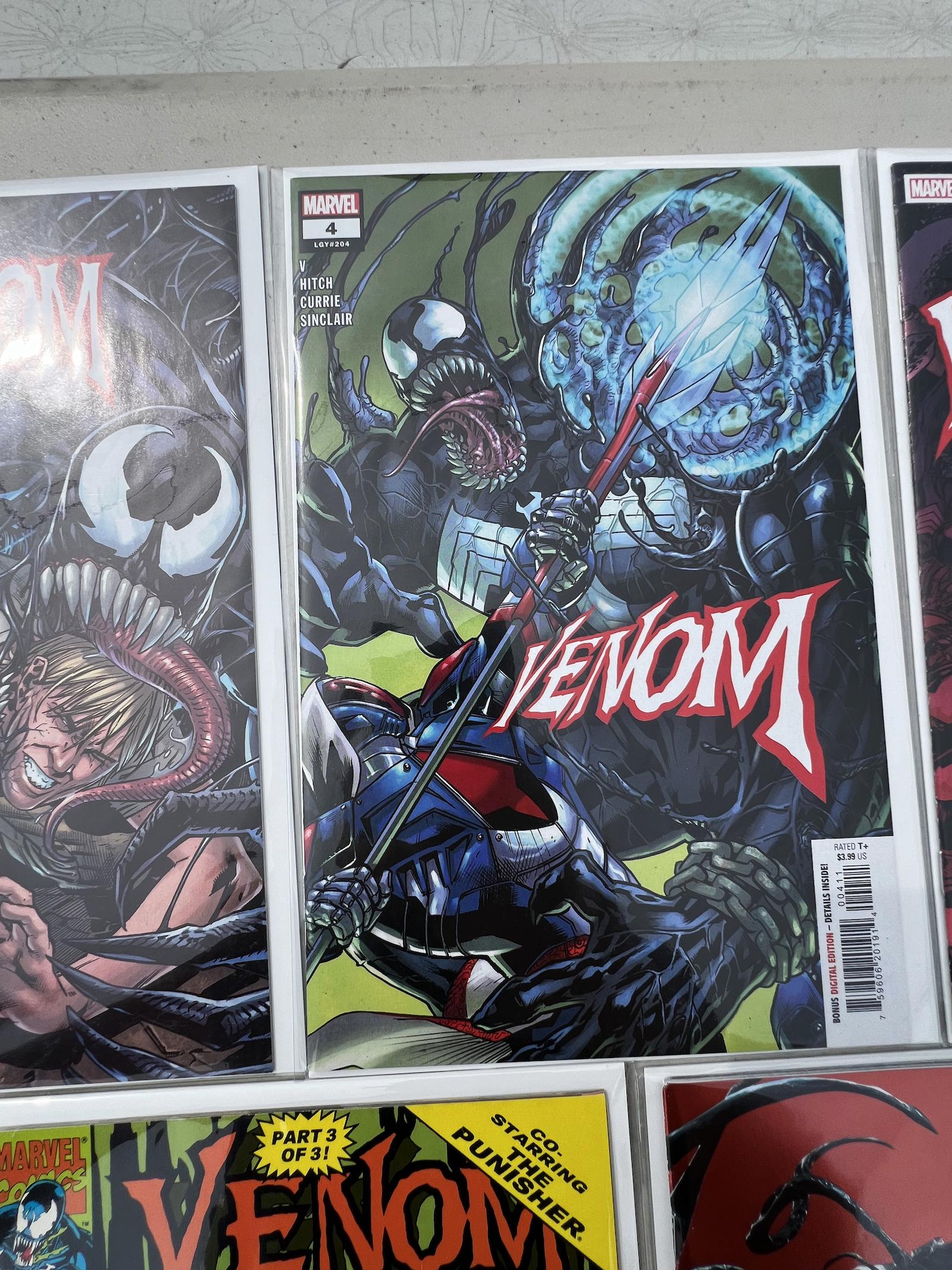 Comic Bok VENOM  5, 3, 3, 4 collectio lot 5