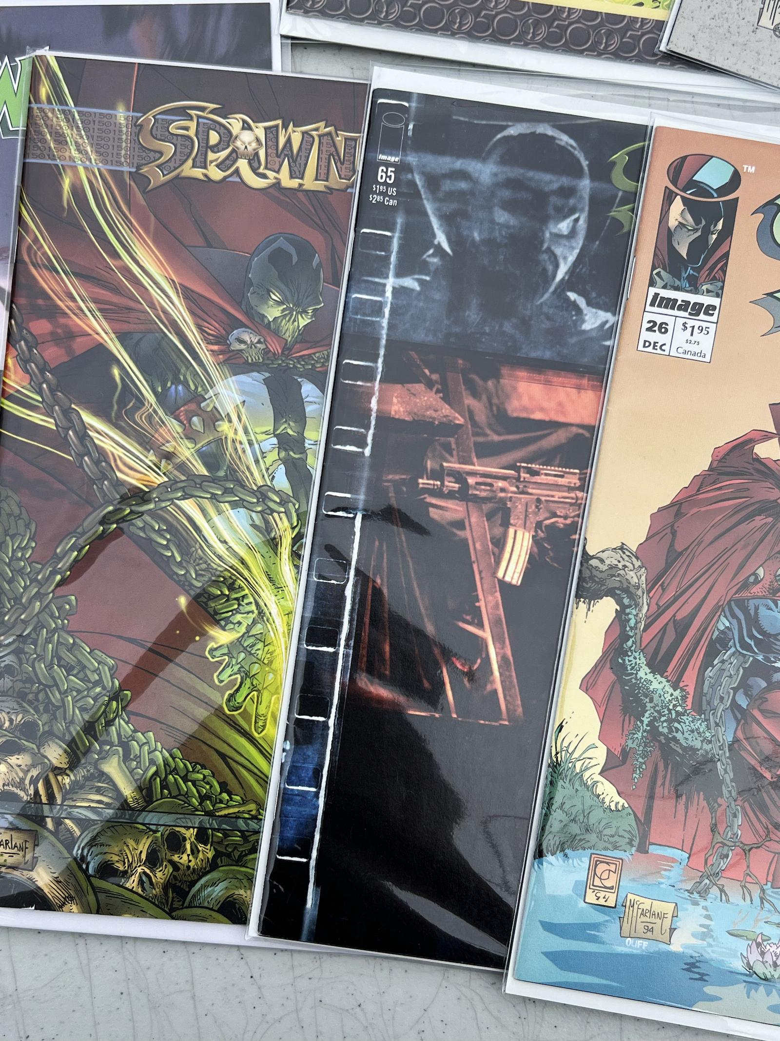 Comic Book Spawn Collection lot 11 NF