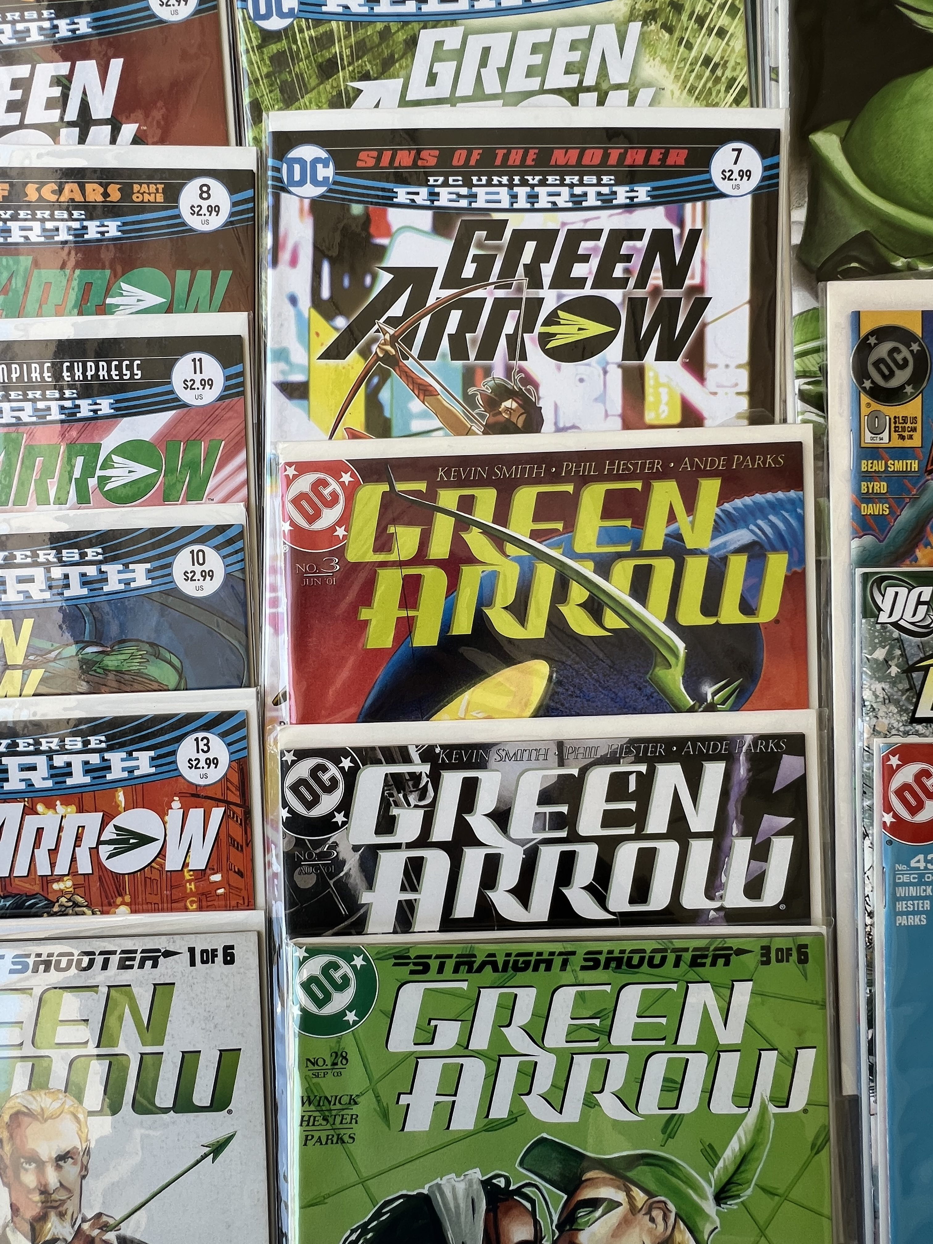 Comic Book Green Arrow collection lot 30 DC comics