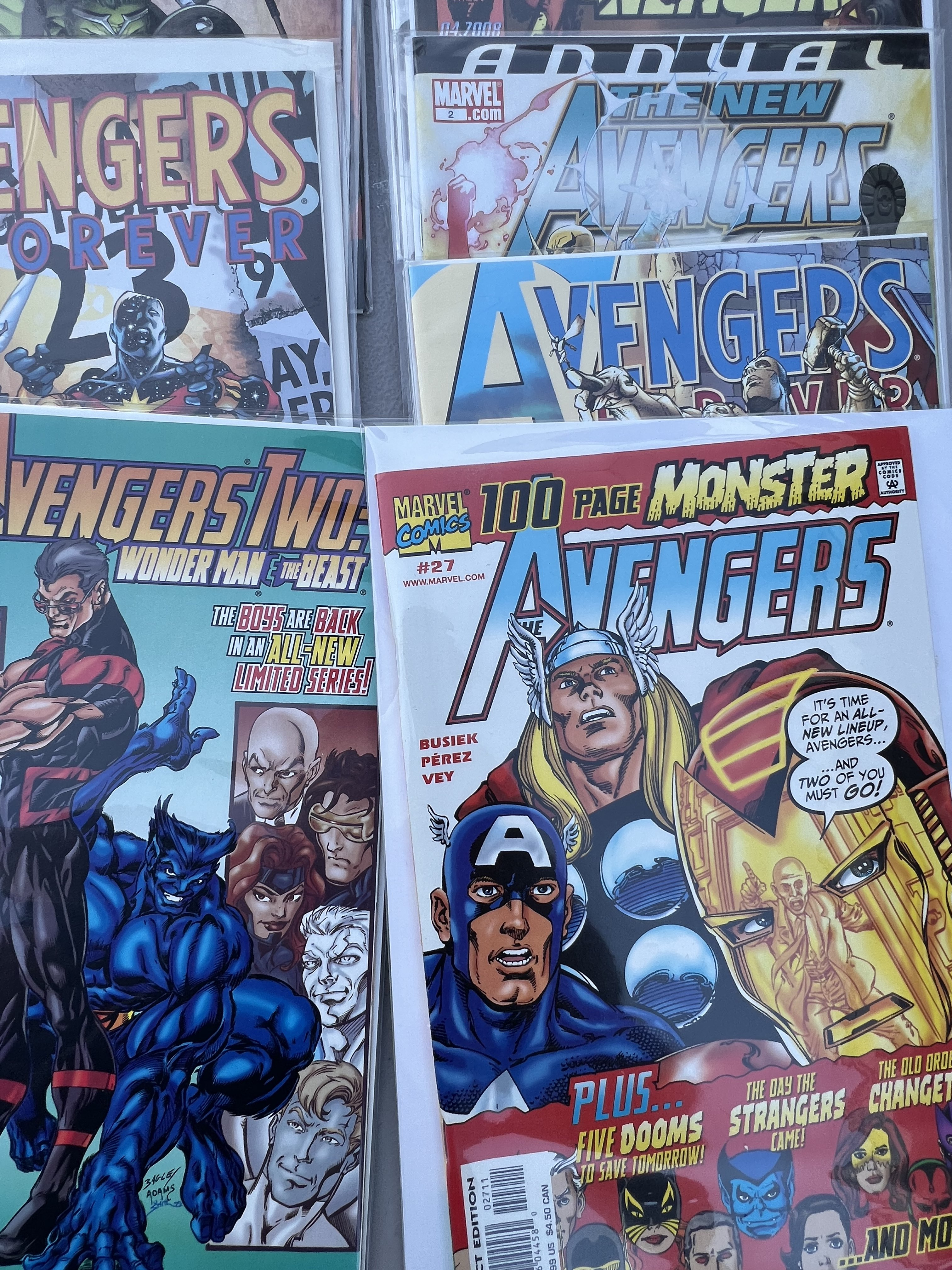 Comic Book Avengers collection lot 25 Marvel comics