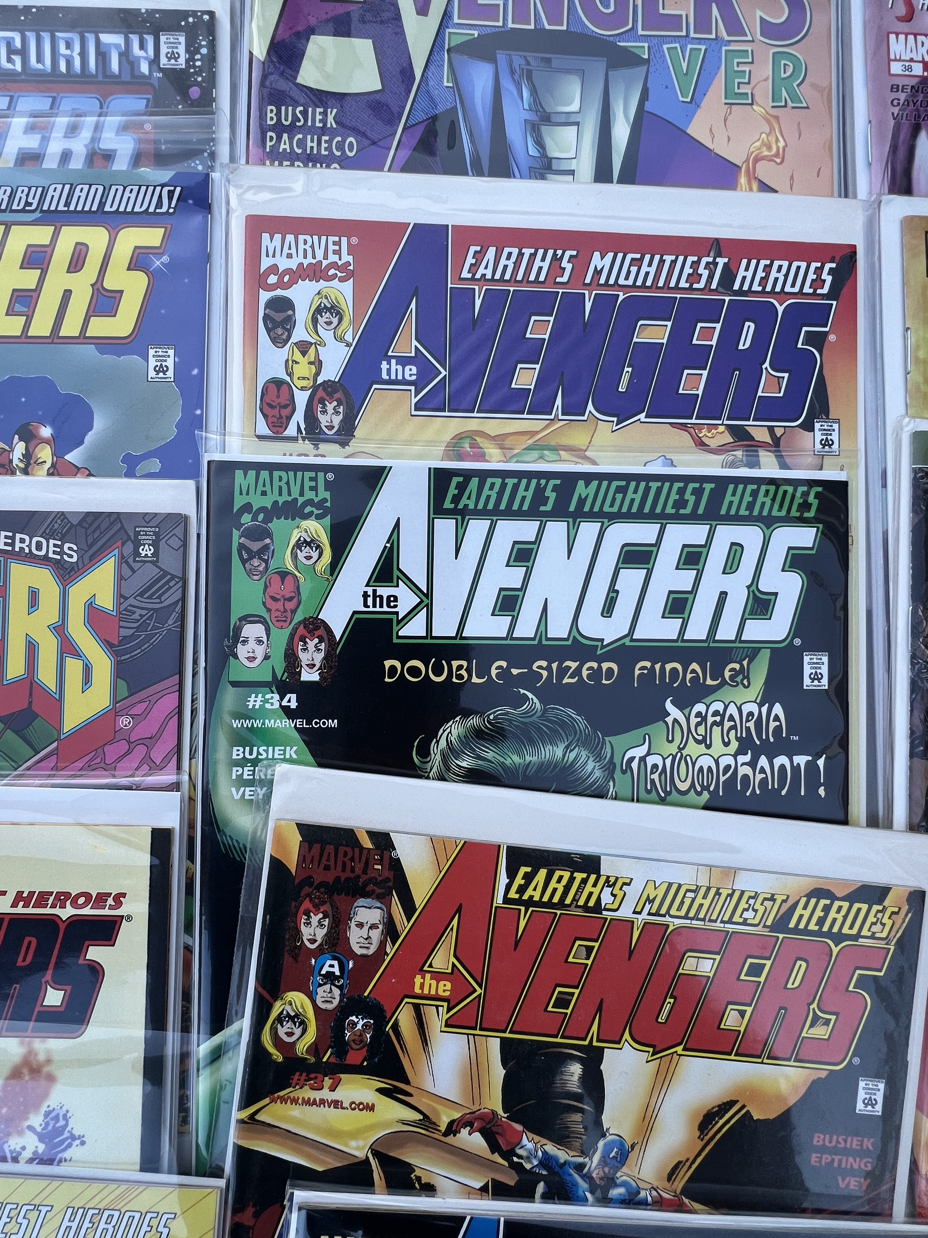 Comic Book Avengers collection lot 25 Marvel comics