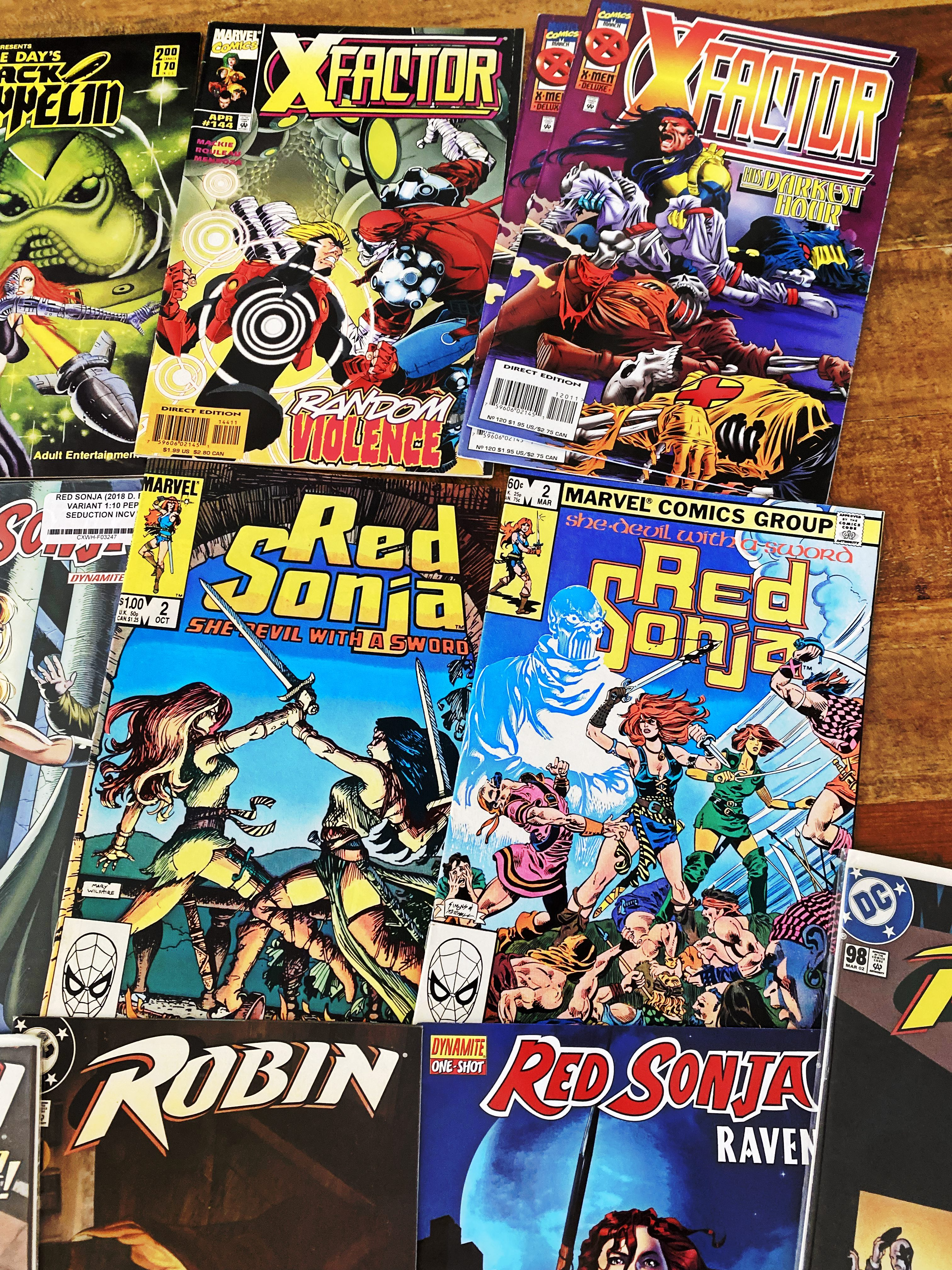 Comic Book RED SONJA ROBIN COLLECTION LOT 30 DC COMICS