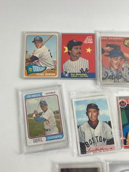 Vintage Baseball Card Collection Lot