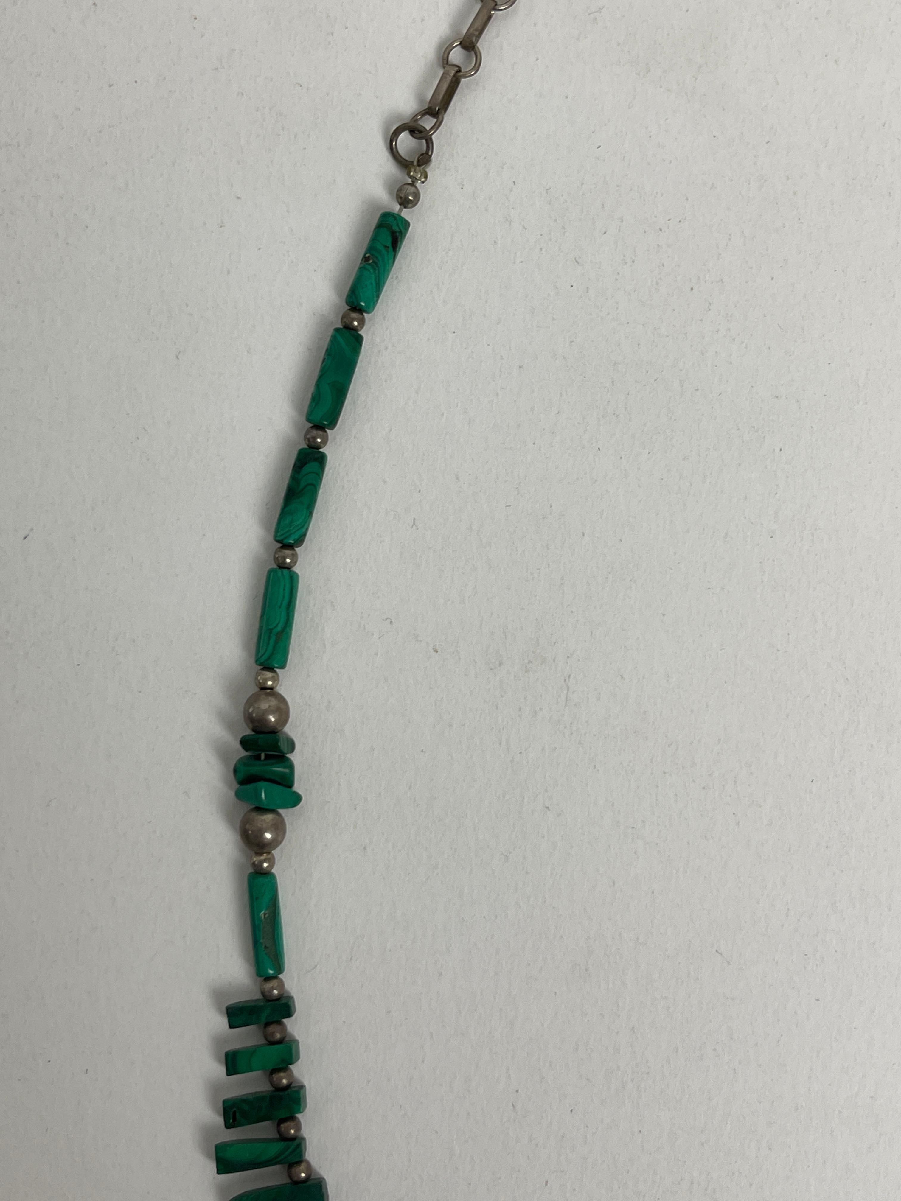 STERLING SILVER GREEN MALACITE  VINTAGE NECKLACE