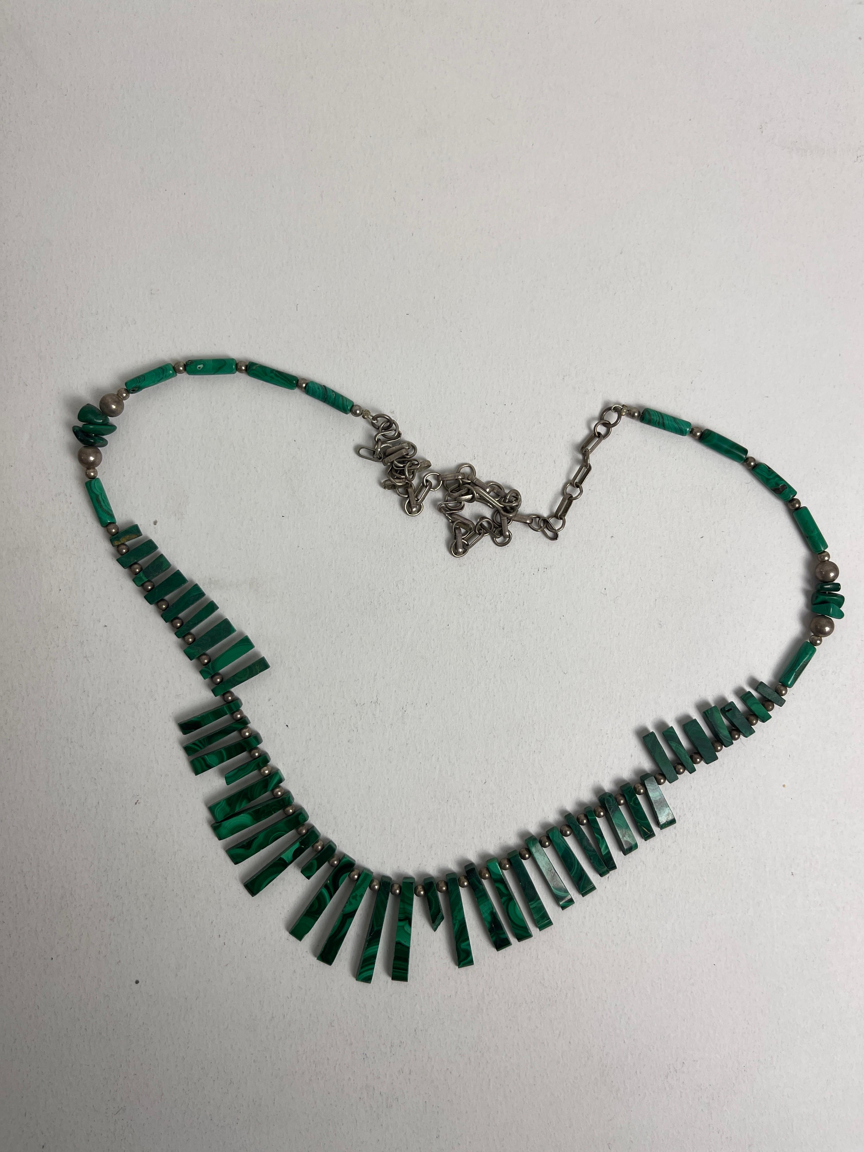 STERLING SILVER GREEN MALACITE  VINTAGE NECKLACE