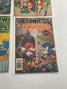 VINTAGE COMIC BOOK COLLECTION LOT