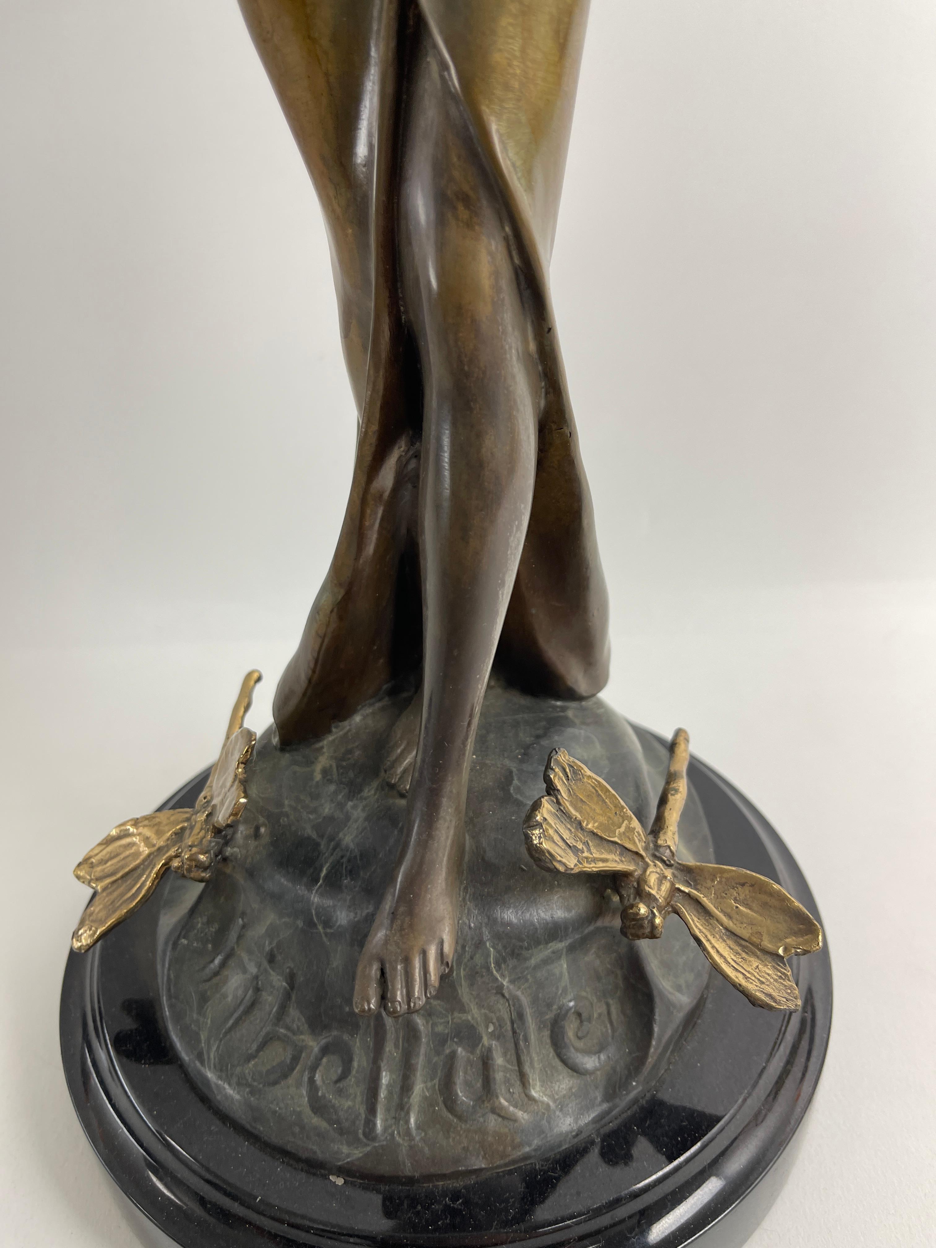 ANTIQUE BRONZE STATUE SIGNED NUDE WOMAN