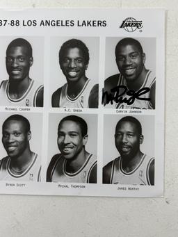 Vintage NBA Lakers Basketball Photo Signed Earvin Johnson 8 x 10
