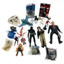 Star Wars & Action Figures Toy Lot