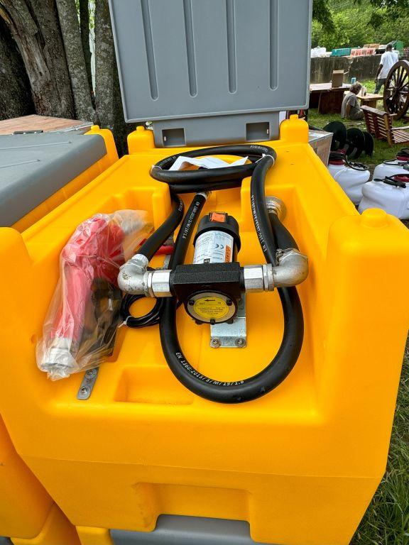 portable fuel tank