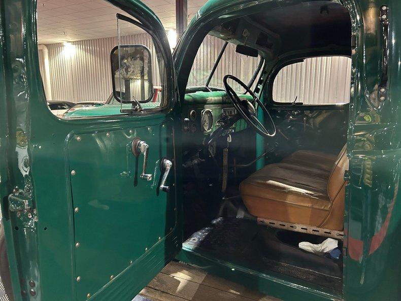 1953 Dodge Power Wagon