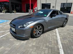 2009 Nissan GT-R