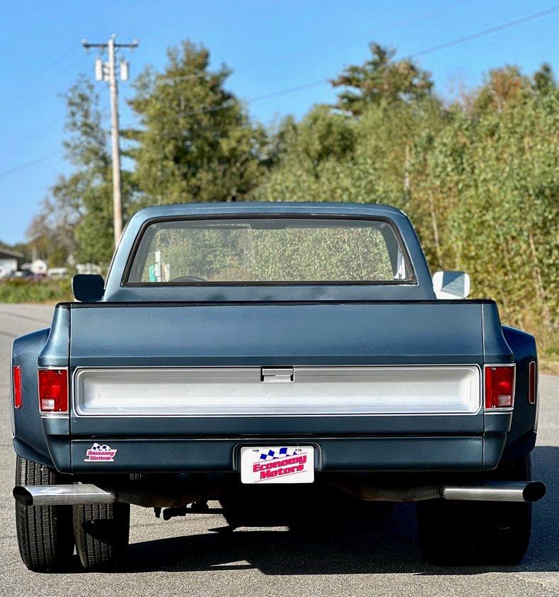 1975 GMC 1 Ton Pickup