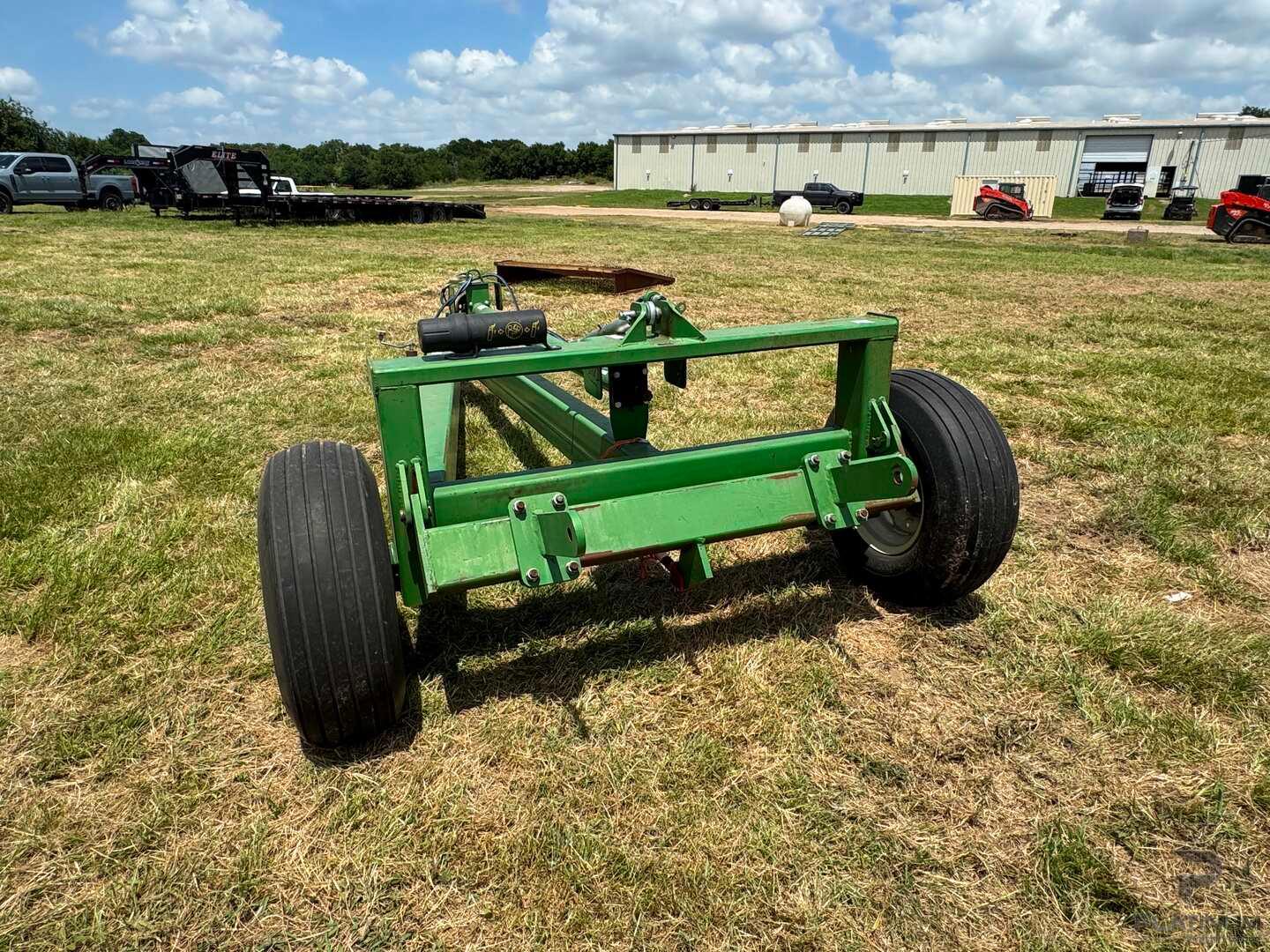 320M KRONE HAY CUTTER AND CADDY
