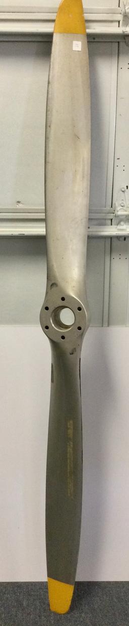 Outstanding Vintage Cherokee Airplane Propeller