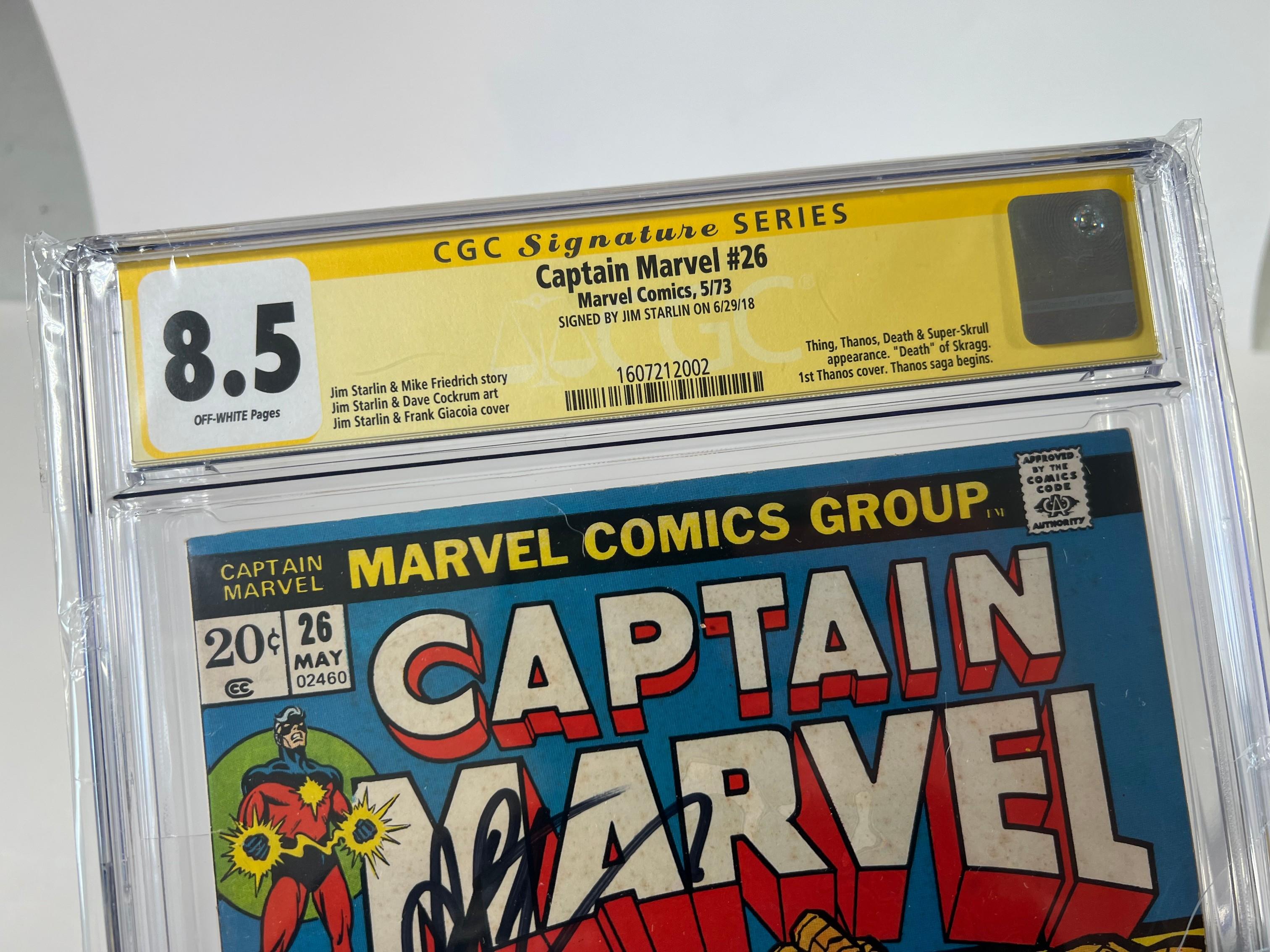 CAPTAIN MARVEL #26 - CGC SIGNATURE GRADE 8.5 - SIGNED JIM STARLIN 18' - (TH