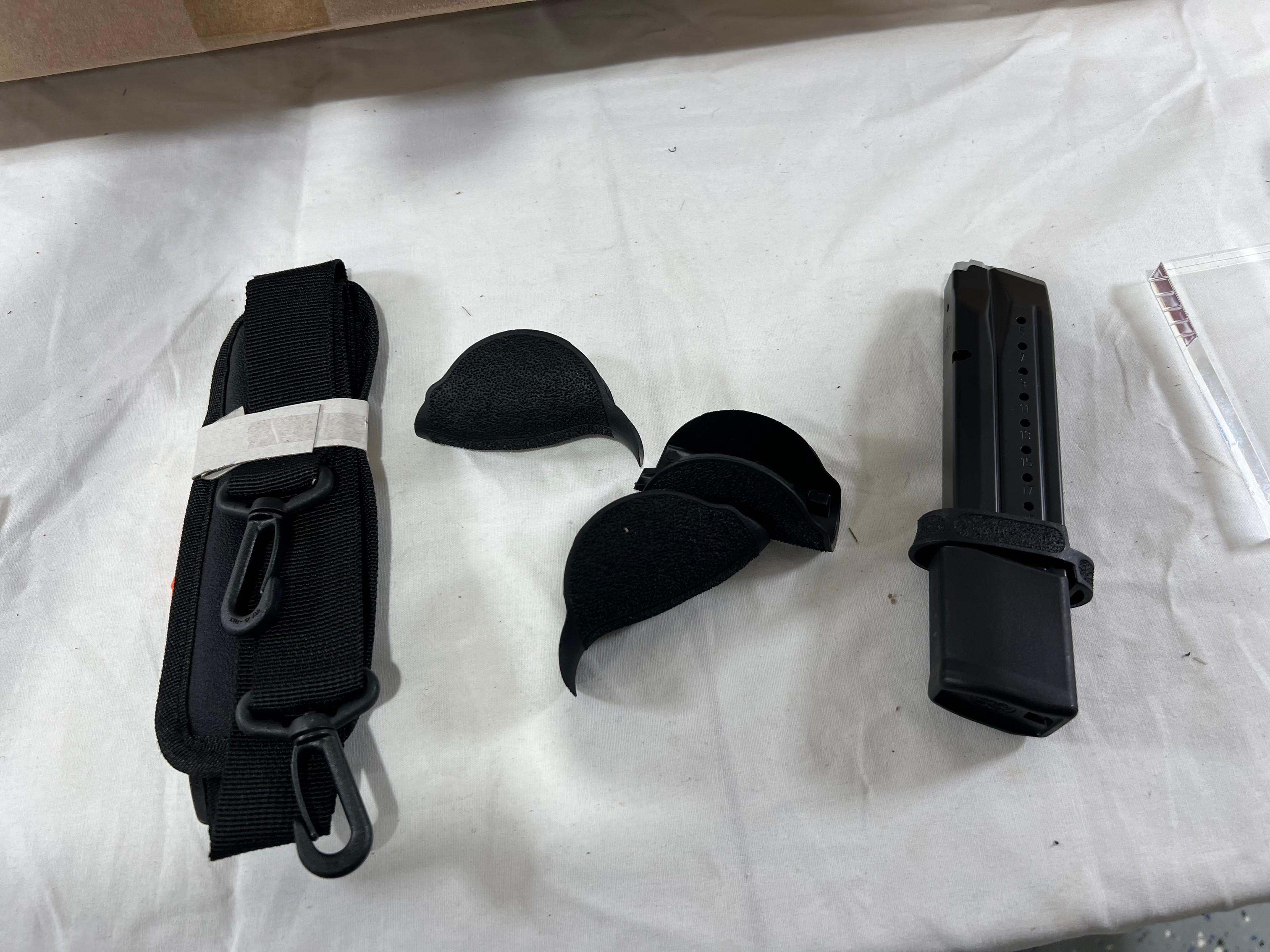 Smith & Wesson, M&P FPC, 9MM