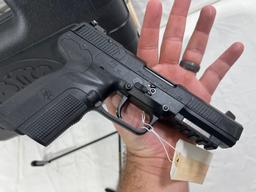 FNH USA, Five Seven, 5.7 x 28mm